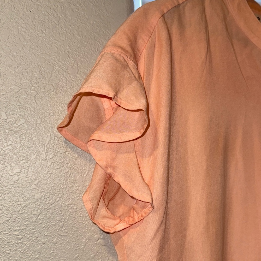 Cloth & Stone Anthropologie Peach Flutter Sleeve Button Front Blouse - Picture 6 of 9